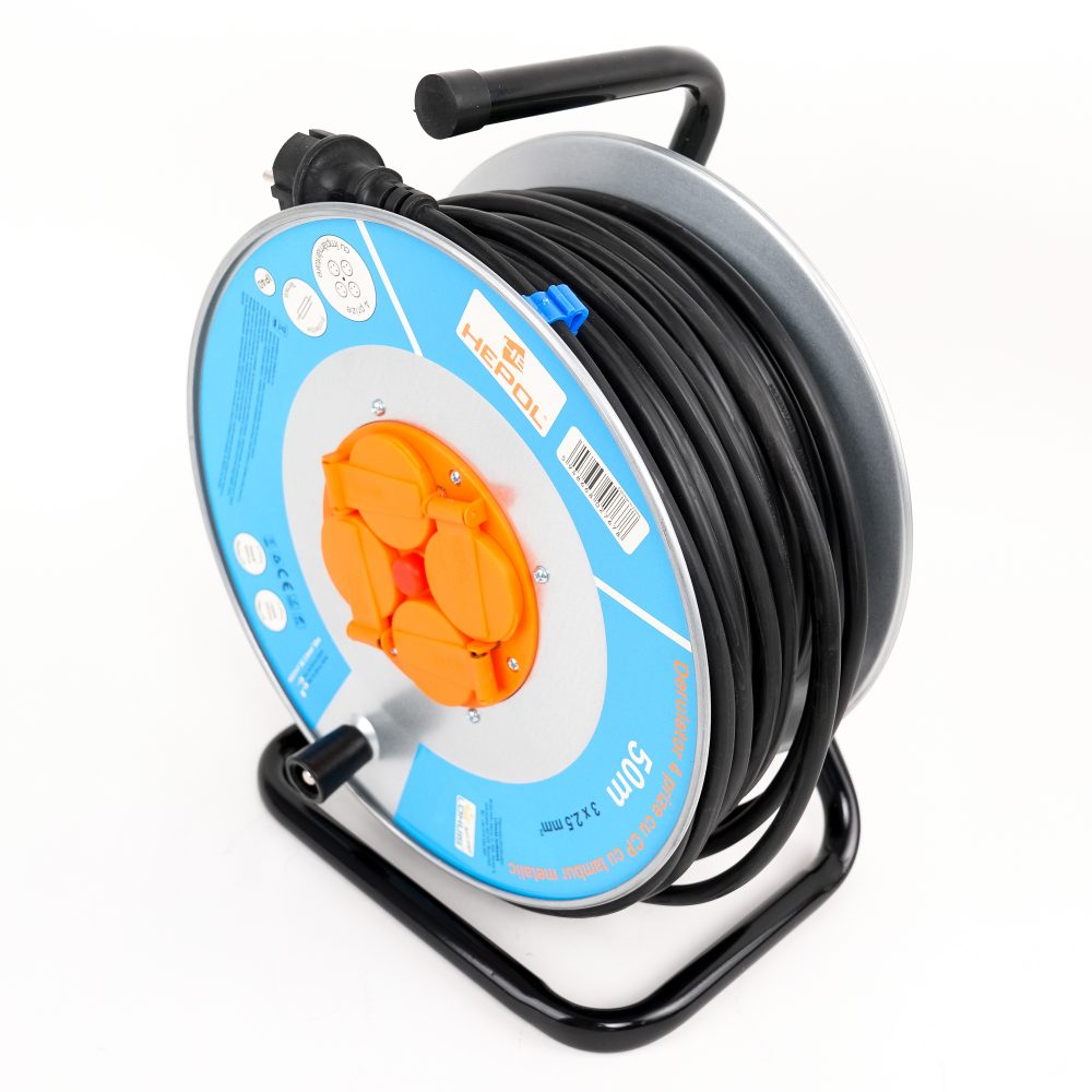 Derulator HEPOL, 4 prize, flanse metalice, 50m, 3x2.5mm²