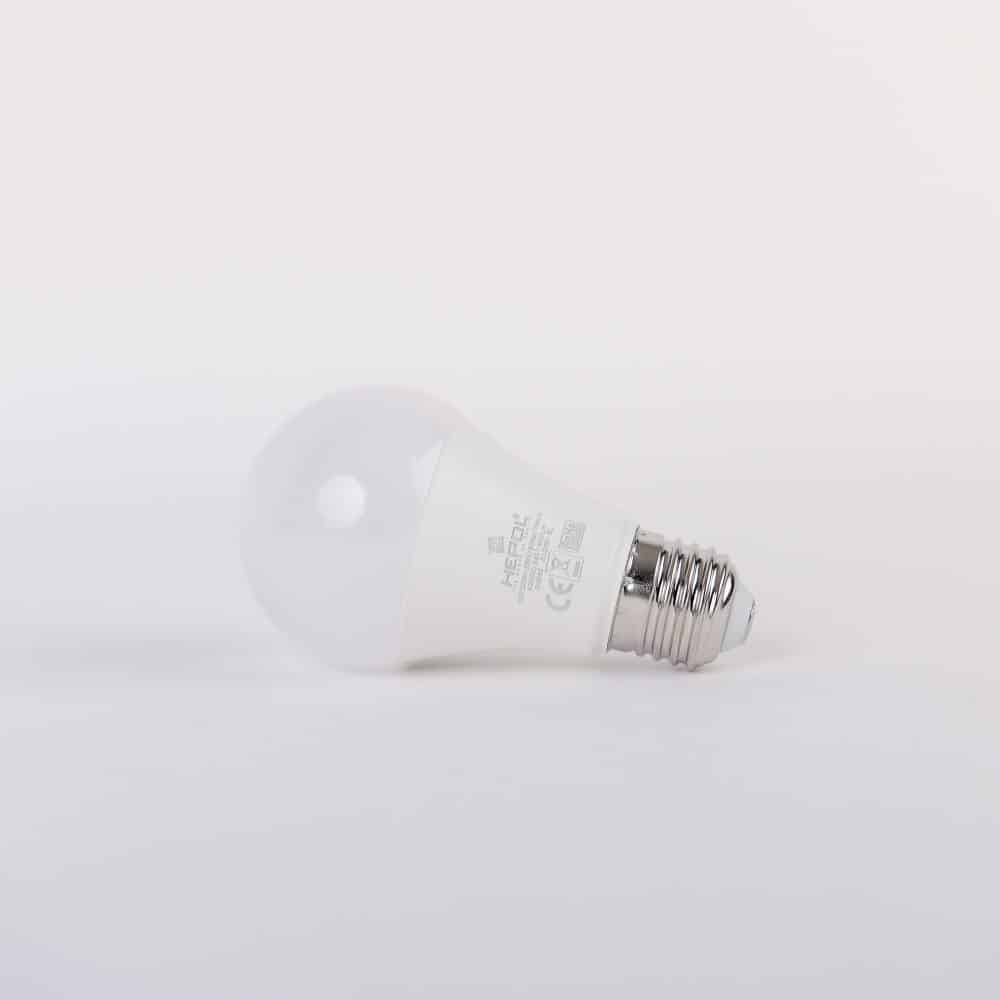 Bec LED HEPOL, forma A60, E27, 10W, 25000 ore, 4000K