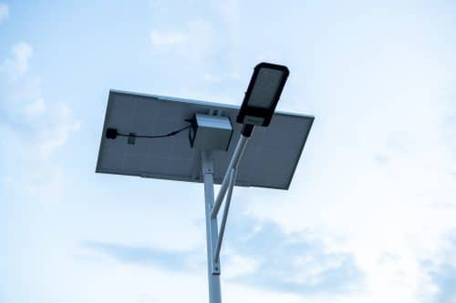Corp iluminat stradal LED cu panou solar