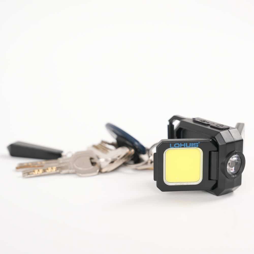 Breloc cu lanterna led reincarcabila 2*5W+3W