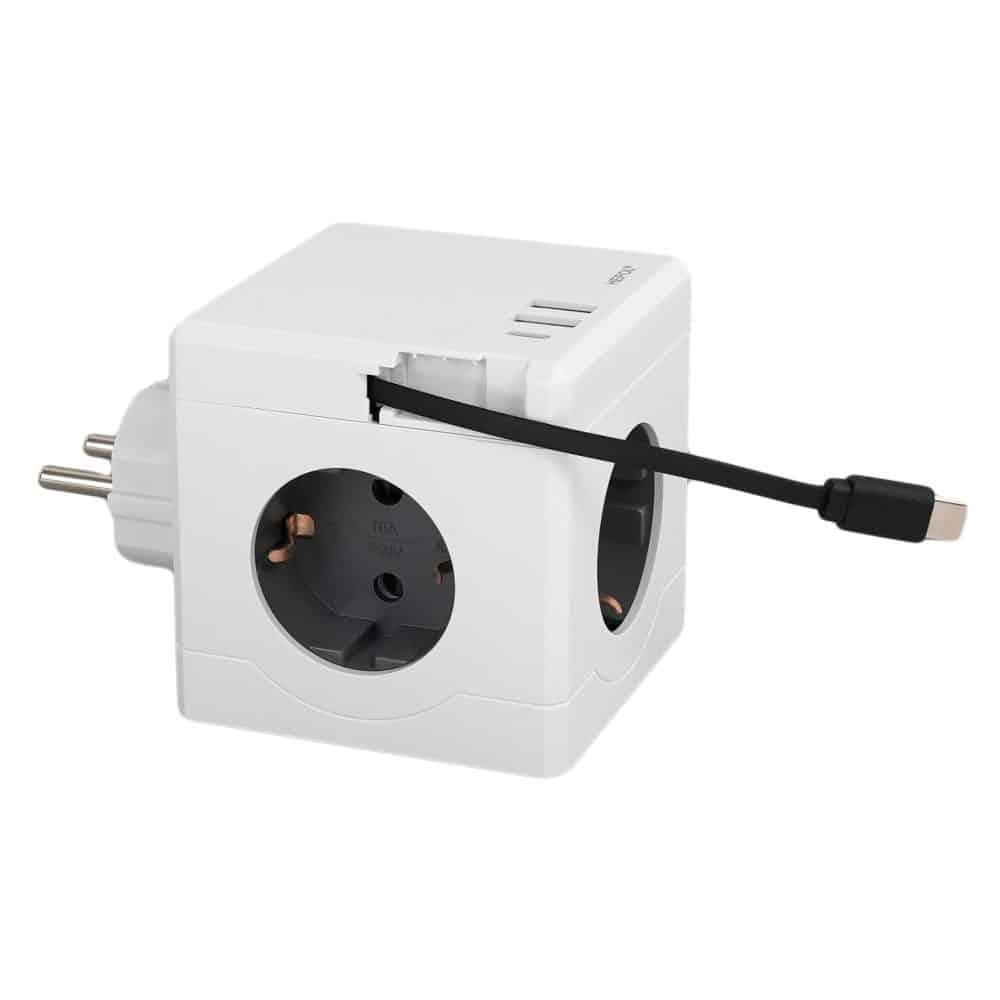 Adaptor CUB E15C-P 3 prize schuko cu 2xUSB-A + 1x USB-C si cablu USB-C extensibil